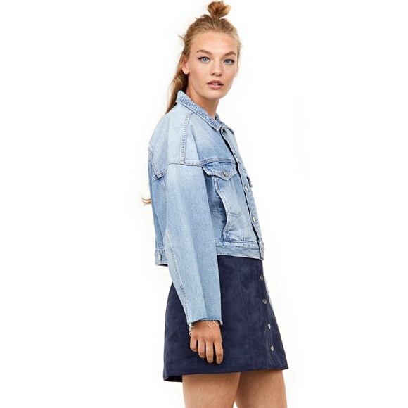H&M Jackets & Blazers - H&M Denim Crop Jacket